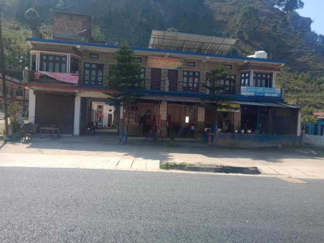 Apartamento Vamoose Srishty Choice Rudraprayāg Exterior foto